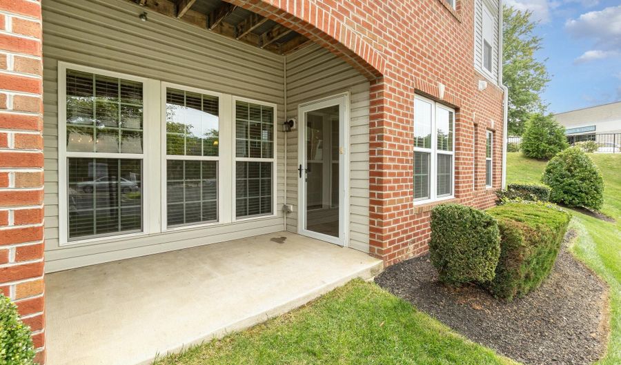 637 WALLINGFORD Rd 102, Bel Air, MD 21014 - 2 Beds, 2 Bath