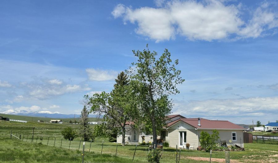 30 Pioneer Rd, Buffalo, WY 82834 - 3 Beds, 1 Bath