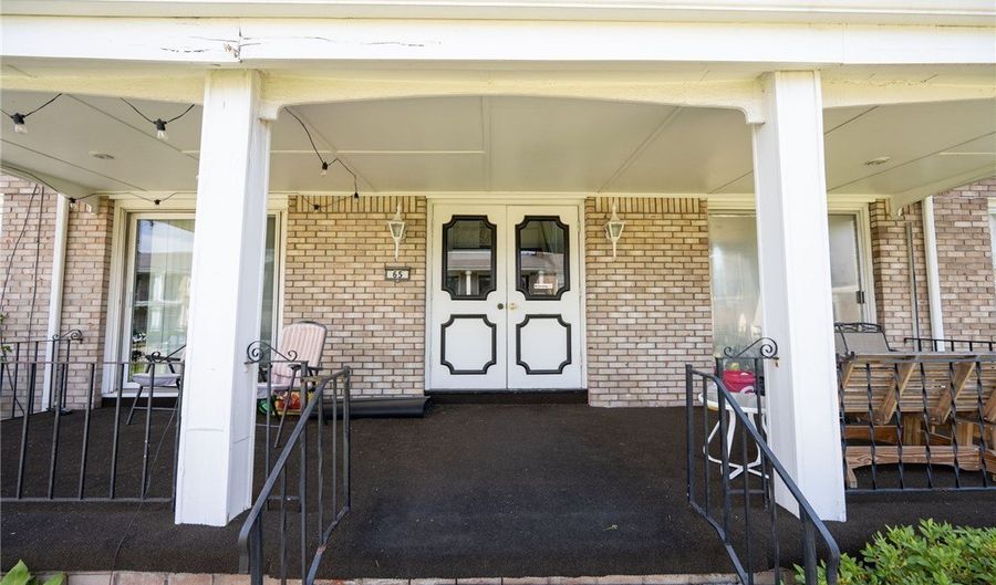 65 Henel Ave 4, Amherst, NY 14226 - 2 Beds, 2 Bath