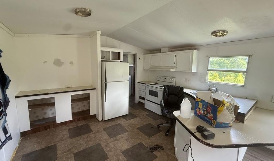 7224 Thomas Twin Oaks, Baxter, TN 38544 - 3 Beds, 1 Bath
