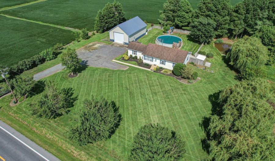 10228 BAYSIDE Dr, Dover, DE 19901 - 4 Beds, 2 Bath