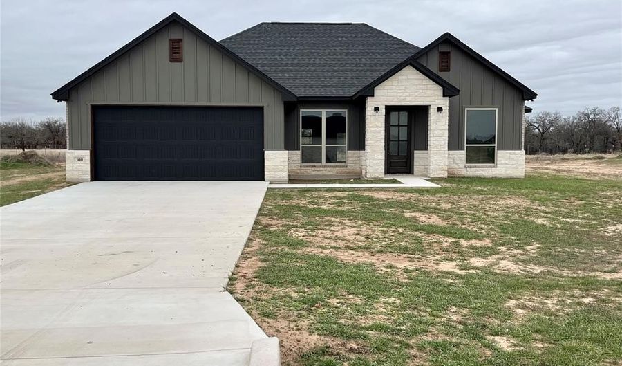 300 Rita Ridge Ct, Millsap, TX 76066 - 4 Beds, 2 Bath