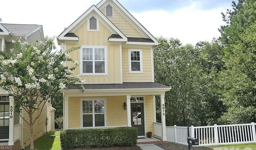 5012 Sunny Creek Ln, Apex, NC 27502 - 3 Beds, 3 Bath