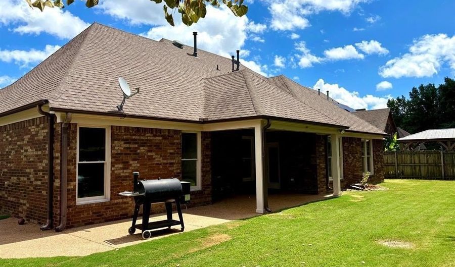 12097 Brooks Village Dr, Arlington, TN 38002 - 4 Beds, 3 Bath