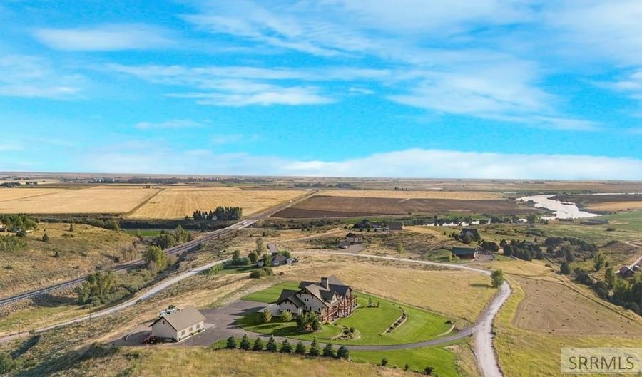 1618 W Ashton Hill Loop, Ashton, ID 83420 - 8 Beds, 5 Bath