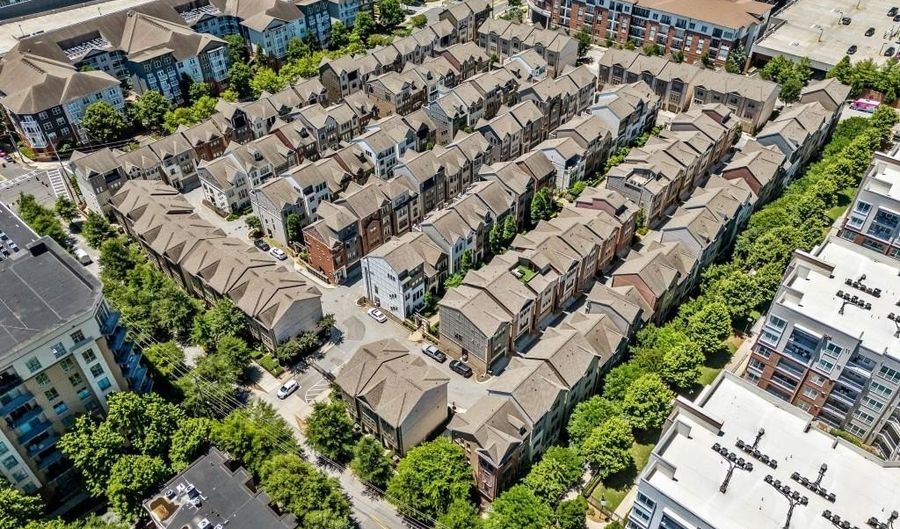 597 Broadview Pl NE, Atlanta, GA 30324 - 3 Beds, 4 Bath