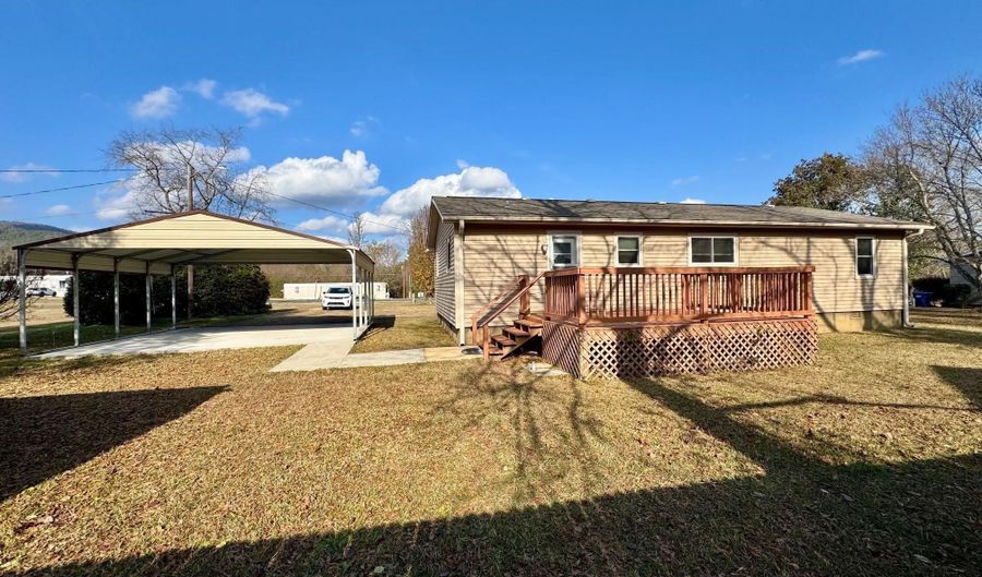 3486 CHOCCOLLOCO Rd, Anniston, AL 36207 - 3 Beds, 2 Bath