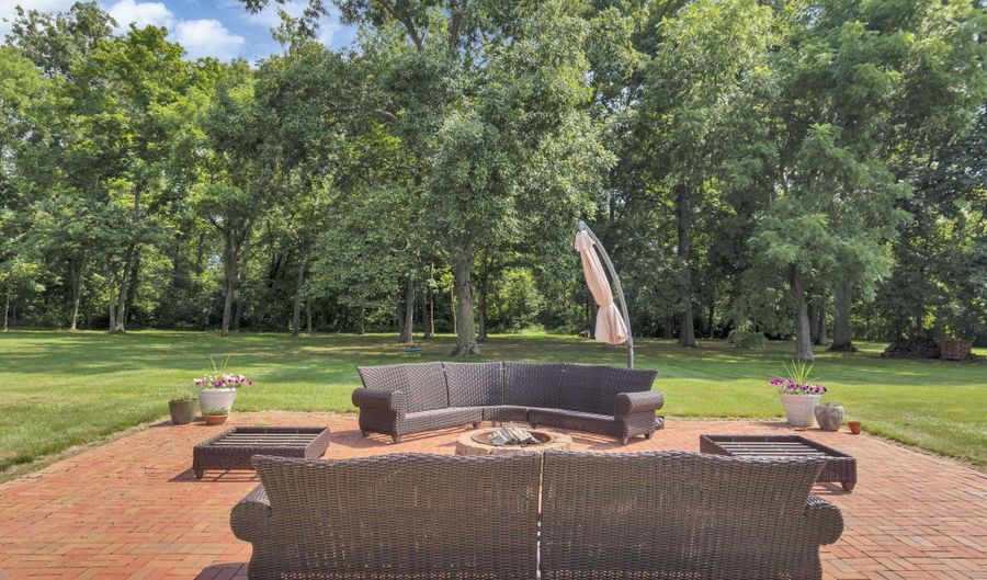 5531 SR 752, Ashville, OH 43103 - 4 Beds, 4 Bath