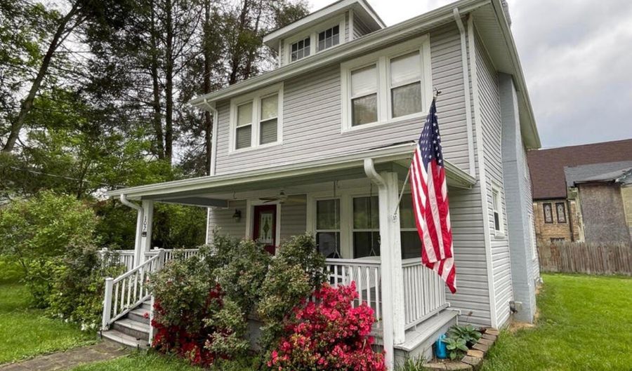 20 Alderson Ave, Alderson, WV 24910 - 4 Beds, 2 Bath