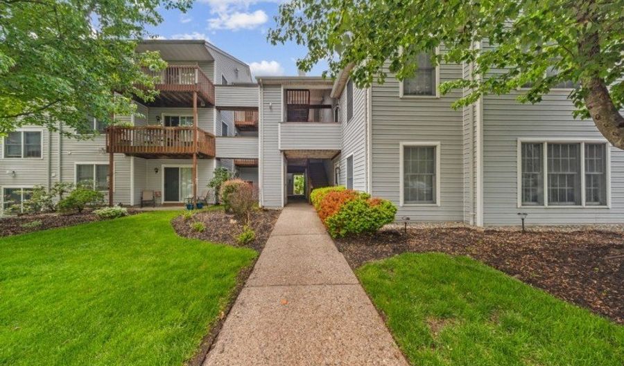 10 Stonyridge Dr, Bayonne, NJ 07035 - 1 Beds, 1 Bath