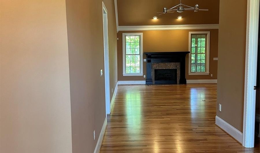 26 Stone House Rd, Arden, NC 28704 - 3 Beds, 3 Bath