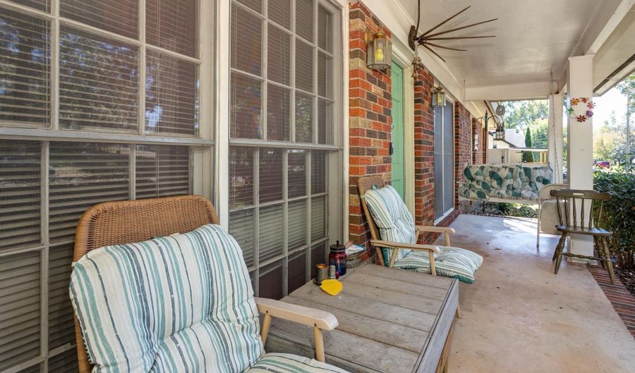 1405 VALLEY Pl, Anniston, AL 36207 - 3 Beds, 2 Bath