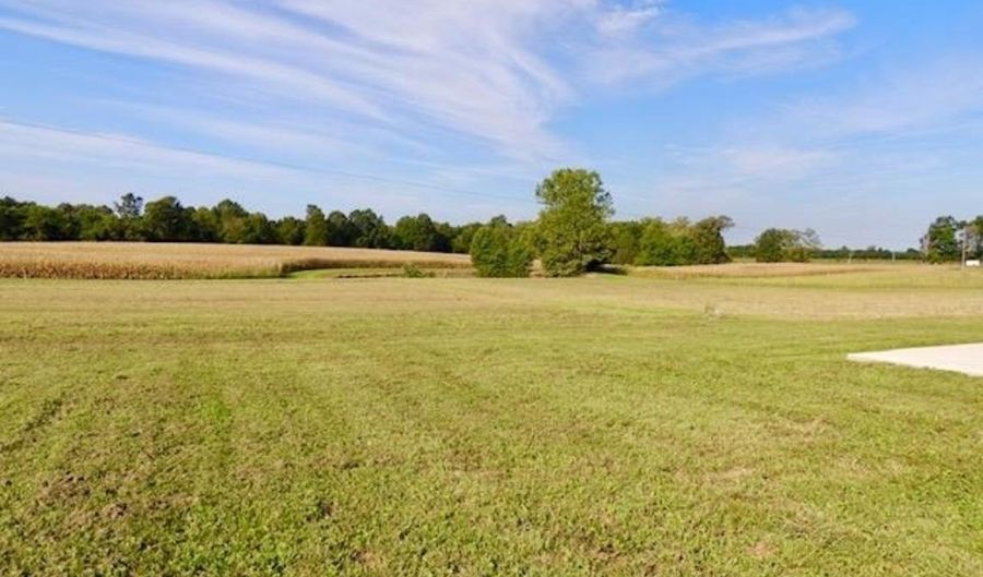 2021 Browning Rd, Auburn, KY 42206 - 3 Beds, 2 Bath