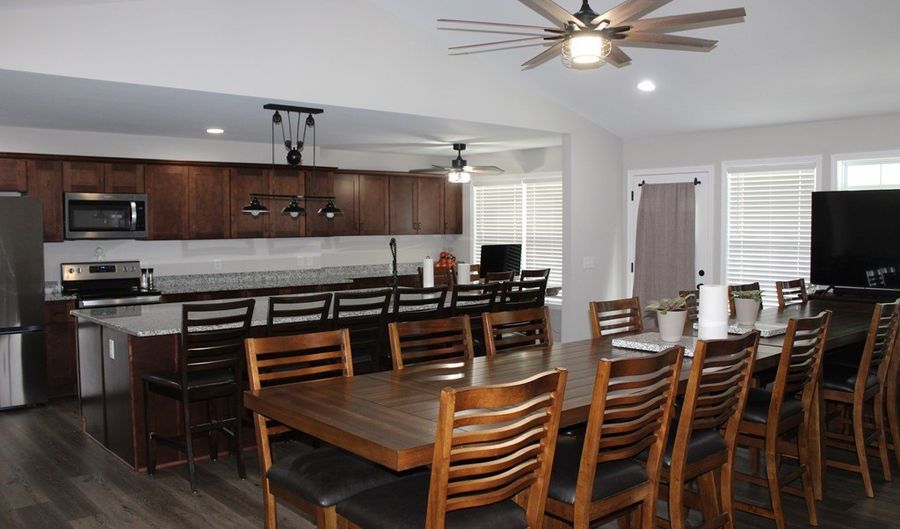 104 Reece Rd, Baxter, TN 38544 - 4 Beds, 2 Bath