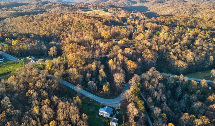 41 Belle Point Rd, Beattyville, KY 41311 - 0 Beds, 0 Bath