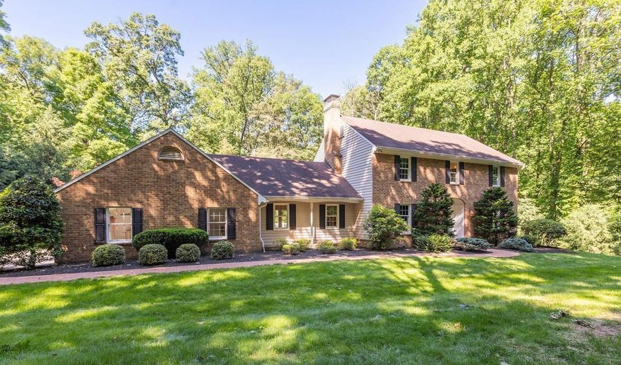 9 FORK SPRING Ct, Baldwin, MD 21013 - 4 Beds, 4 Bath