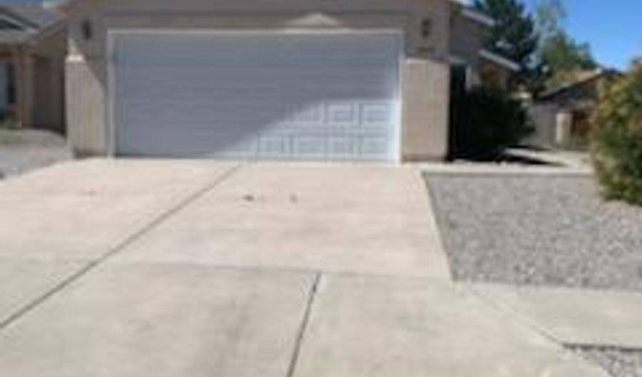 10215 ANDALUSIAN Ave SW, Albuquerque, NM 87121 - 3 Beds, 2 Bath