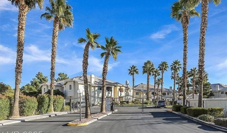 3320 S Fort Apache Rd 218, Las Vegas, NV 89117 - 2 Beds, 2 Bath