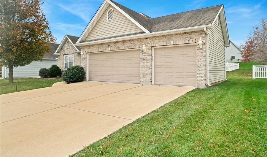 736 Berrywine Ln, Arnold, MO 63010 - 3 Beds, 2 Bath
