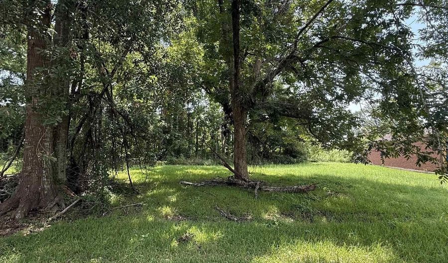 8142 Quad Square Dr, Baton Rouge, LA 70814 - 0 Beds, 0 Bath
