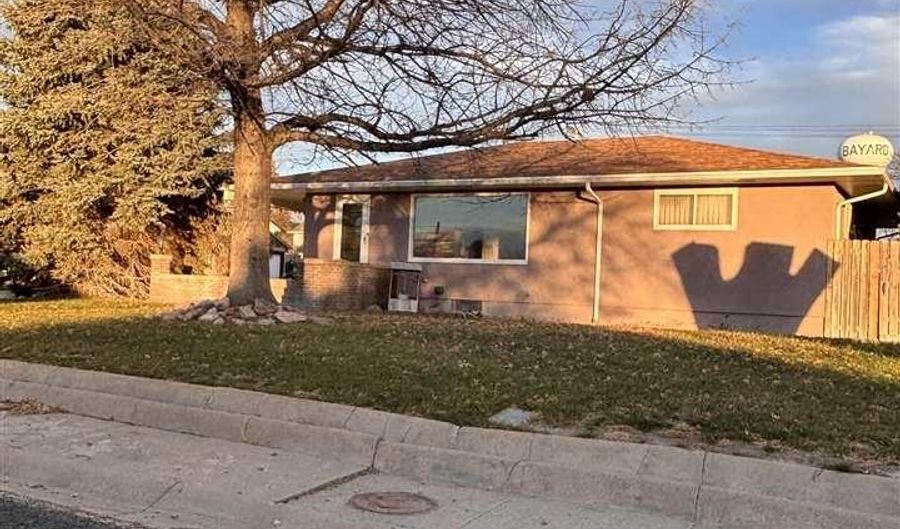 1042 AVENUE A, Bayard, NE 69334 - 4 Beds, 3 Bath