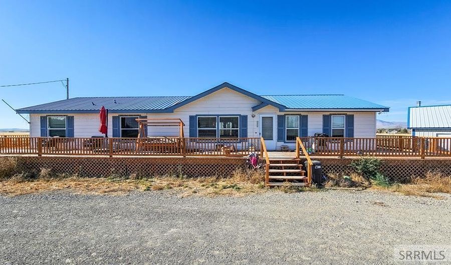 2393 N 2900 W, Arco, ID 83213 - 3 Beds, 2 Bath