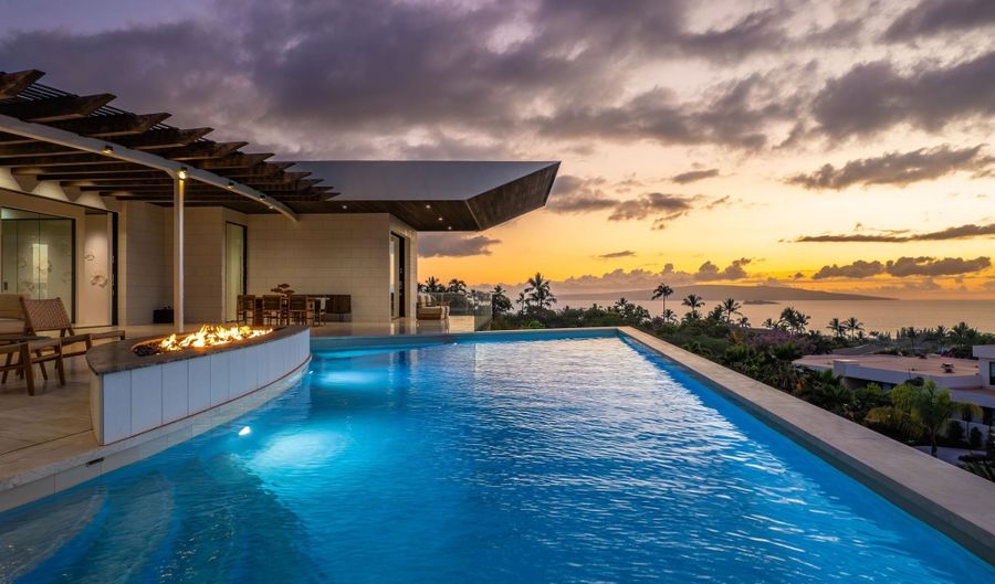 14 Halapa Pl, Kihei, HI 96753 - 4 Beds, 5 Bath