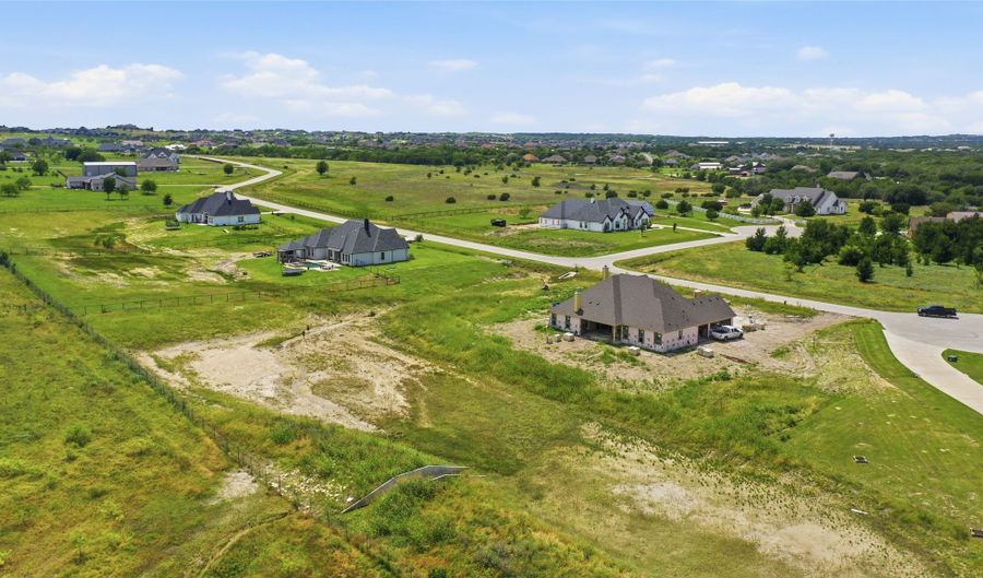 476 Danner Dr, Aledo, TX 76008 - 4 Beds, 3 Bath