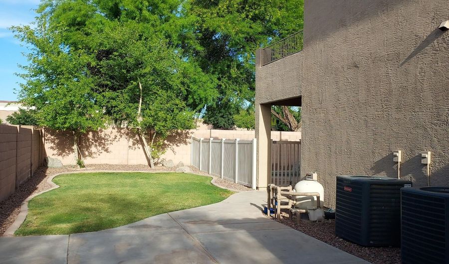 4793 S Newport St, Chandler, AZ 85249 - 5 Beds, 4 Bath
