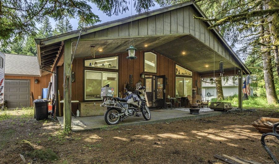 71624 Fishhawk Rd, Birkenfeld, OR 97016 - 3 Beds, 2 Bath