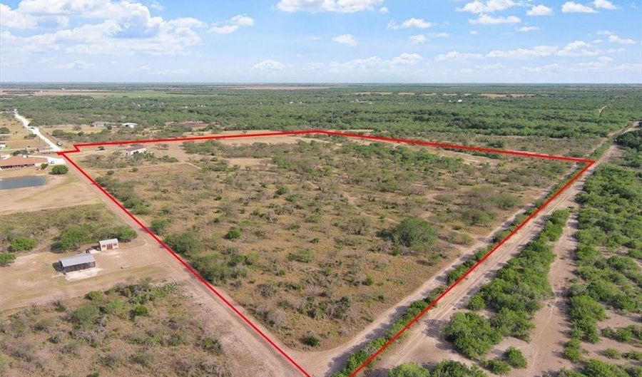 226 Private Rd 3251, Alice, TX 78332 - 4 Beds, 2 Bath