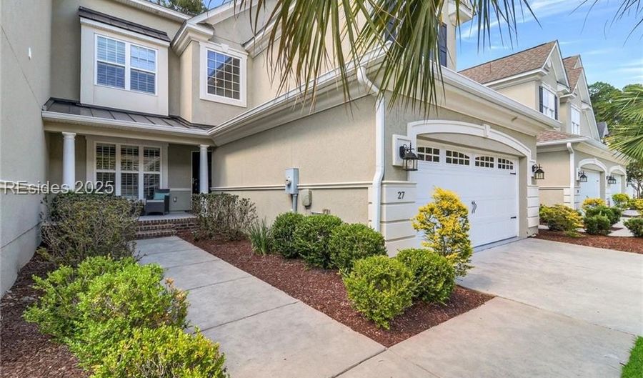27 Paxton Cir, Bluffton, SC 29910 - 3 Beds, 3 Bath