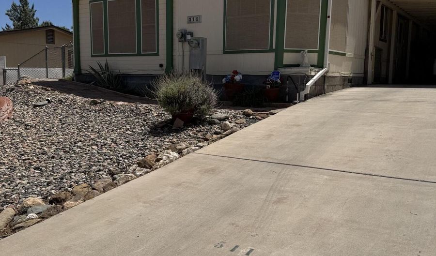 511 Mingus Shadows Dr, Clarkdale, AZ 86324 - 2 Beds, 2 Bath