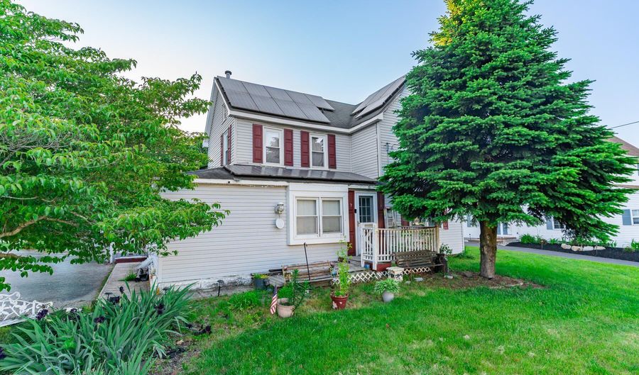 830 Atlantic City Blvd, Bayville, NJ 08721 - 3 Beds, 2 Bath