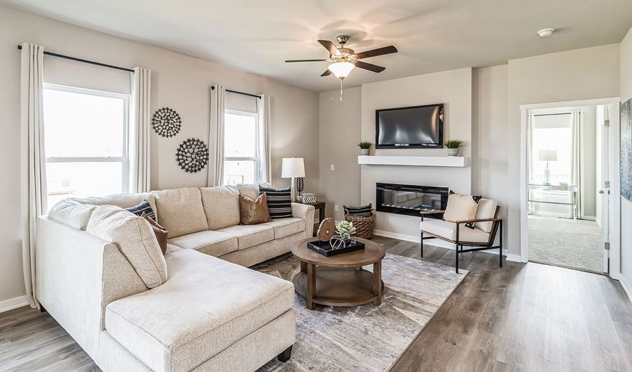 25123 EAGLE VISTA Dr, Adel, IA 50003 - 3 Beds, 2 Bath