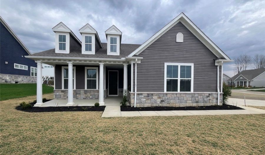 913 Arthur Trl, Aurora, OH 44202 - 2 Beds, 2 Bath