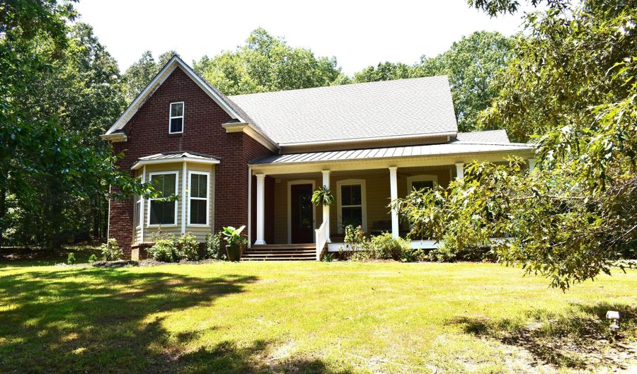 715 Roundtree Ln, Beech Bluff, TN 38313 - 5 Beds, 5 Bath