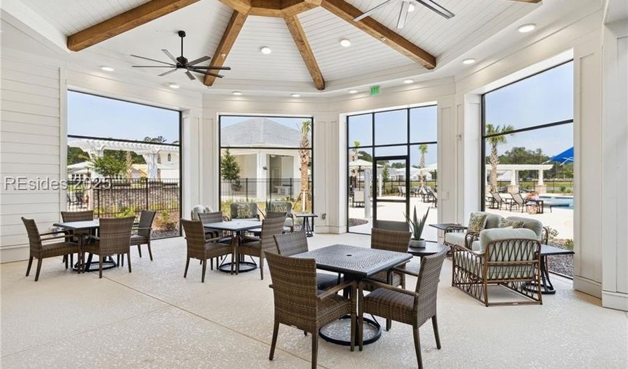 17 Knotty Pine Dr, Bluffton, SC 29909 - 3 Beds, 3 Bath