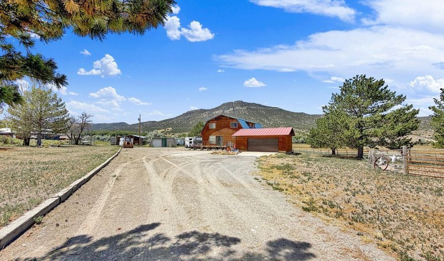 31 N 26th W St, Ely, NV 89301 - 4 Beds, 4 Bath