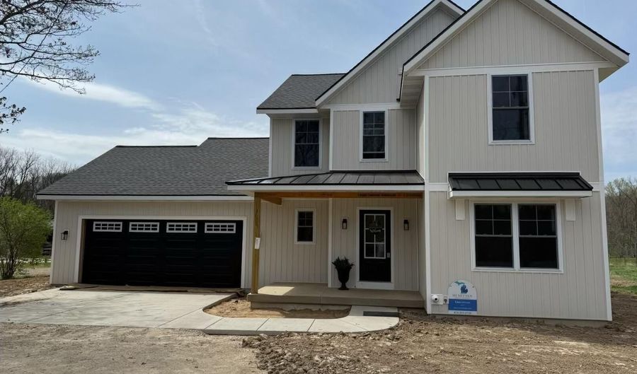 1028 26th St, Allegan, MI 49010 - 3 Beds, 3 Bath