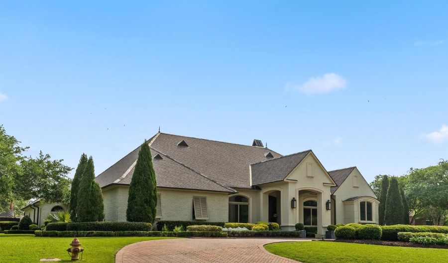 18209 N Mission Hills Ave, Baton Rouge, LA 70810 - 4 Beds, 6 Bath