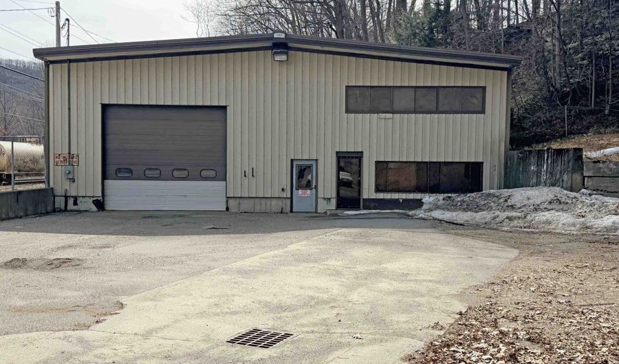 211 Vernon St, Brattleboro, VT 05301 - 0 Beds, 0 Bath