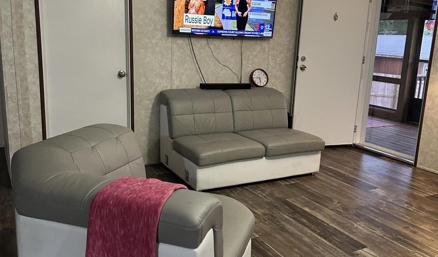 2687 Linda Ln, Alford, FL 32420 - 3 Beds, 2 Bath