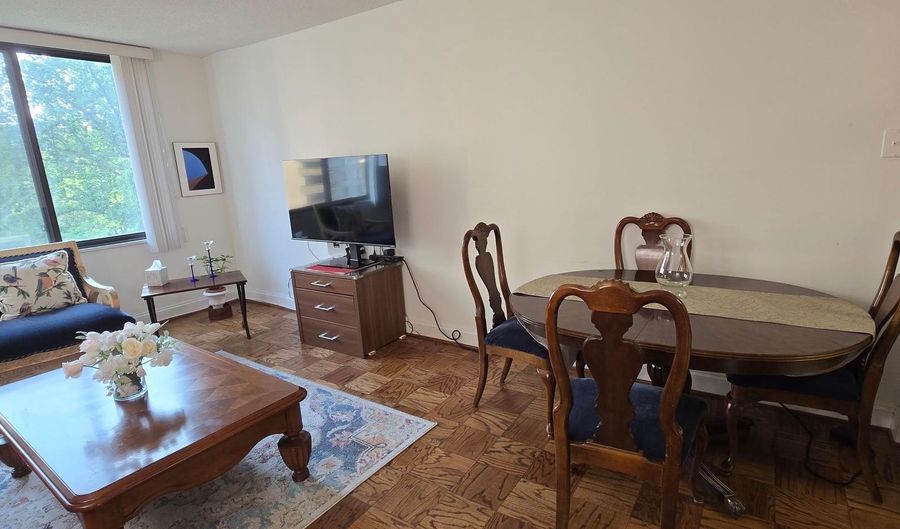 5225 POOKS HILL Rd 703N, Bethesda, MD 20814 - 1 Beds, 1 Bath