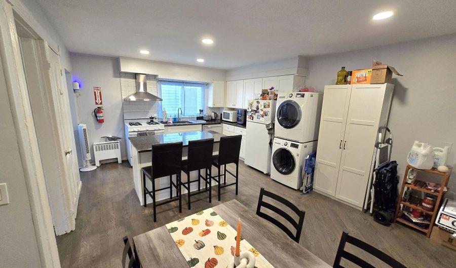 305 Third Ave 1, Asbury Park, NJ 07712 - 3 Beds, 1 Bath