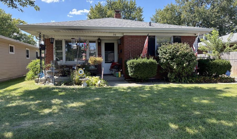 30 Gilbert Ave, Beech Grove, IN 46107 - 3 Beds, 2 Bath