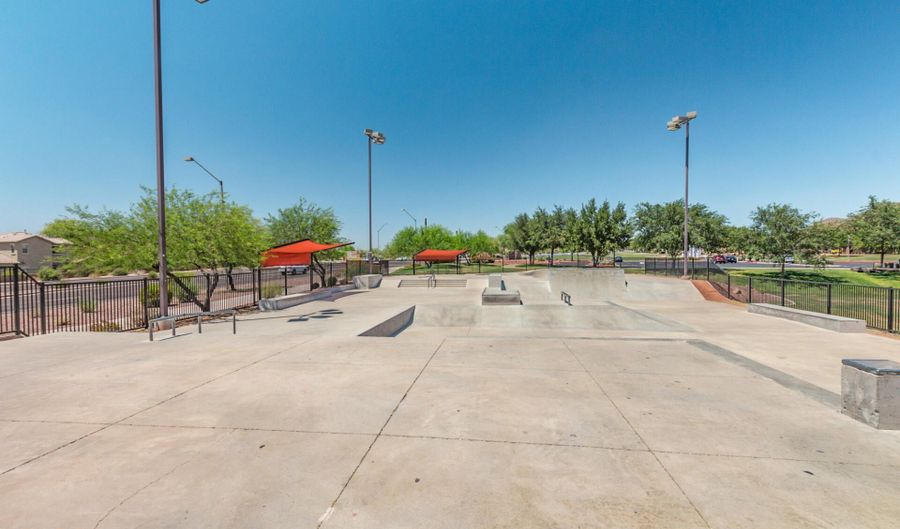 40927 N Columbia Trl, Anthem, AZ 85086 - 4 Beds, 3 Bath