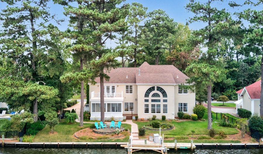 4 SHERBORNE Rd, Rehoboth Beach, DE 19971 4 Beds, 4 Baths, Single