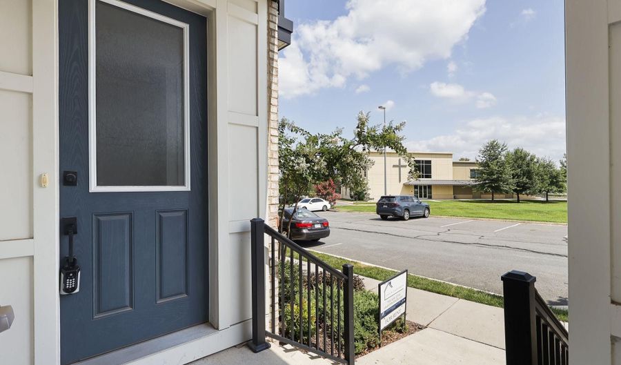 42623 NUBBINS Ter, Ashburn, VA 20147 - 3 Beds, 4 Bath
