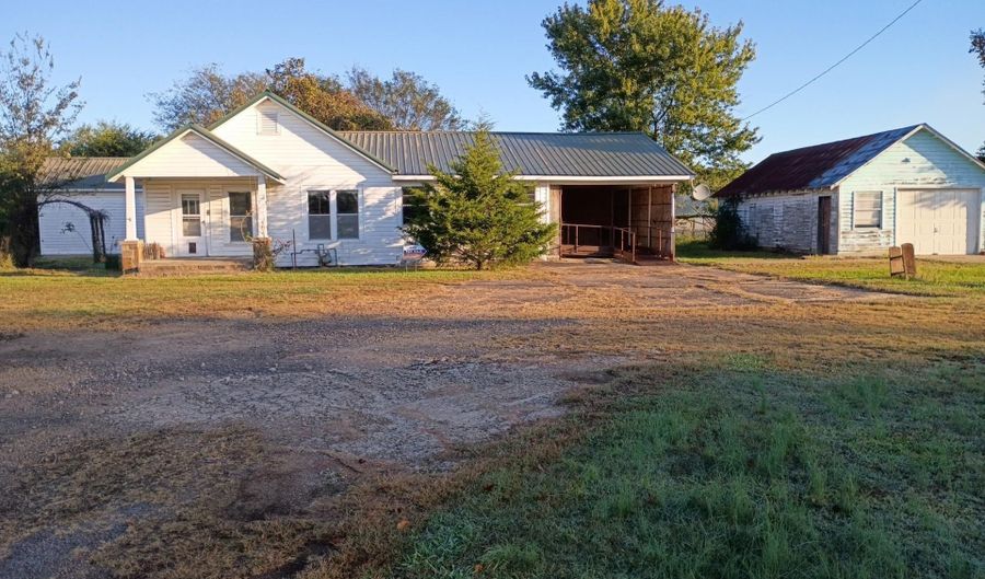 205 Jones St, Belleville, AR 72824 - 3 Beds, 2 Bath